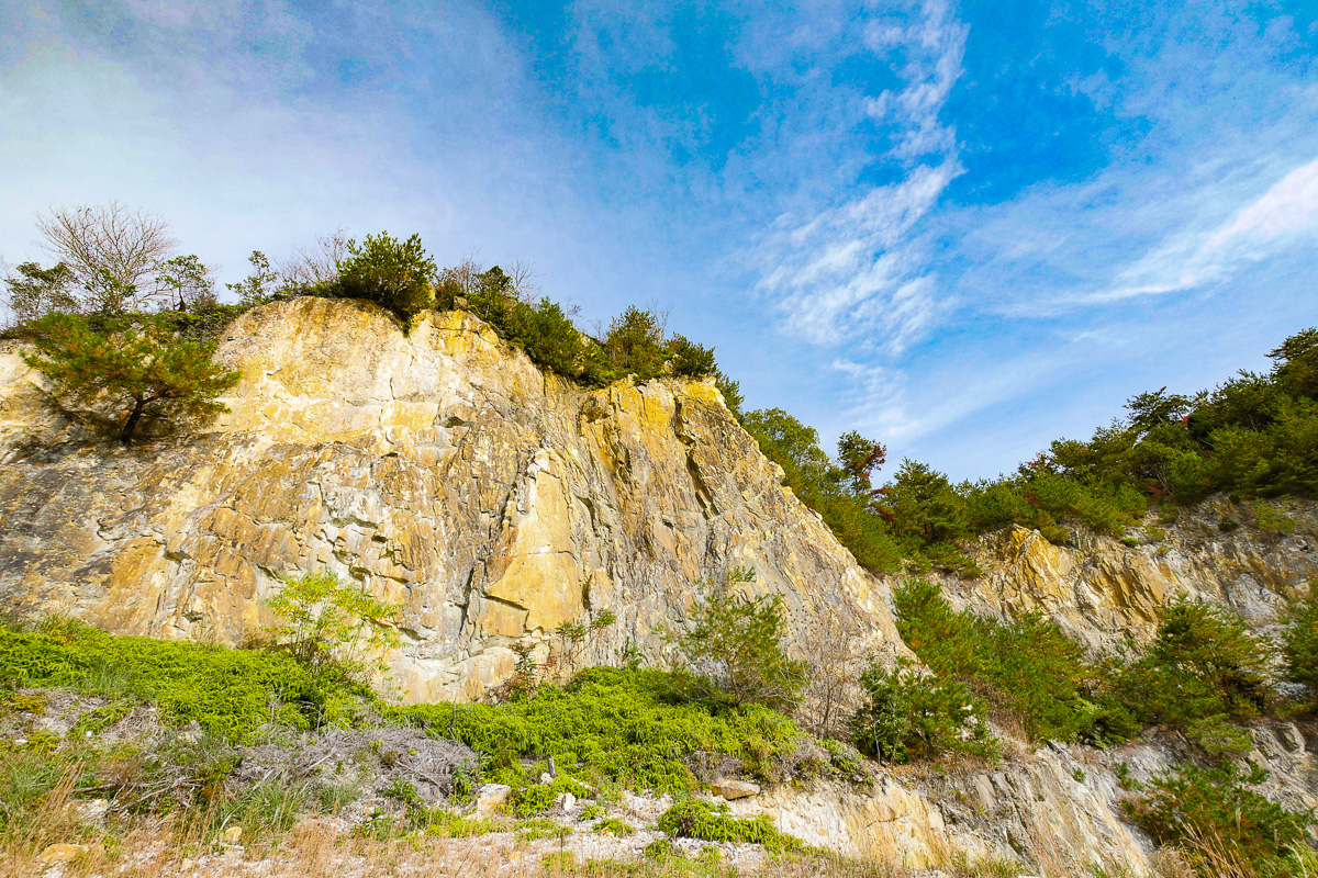 泉山磁石場