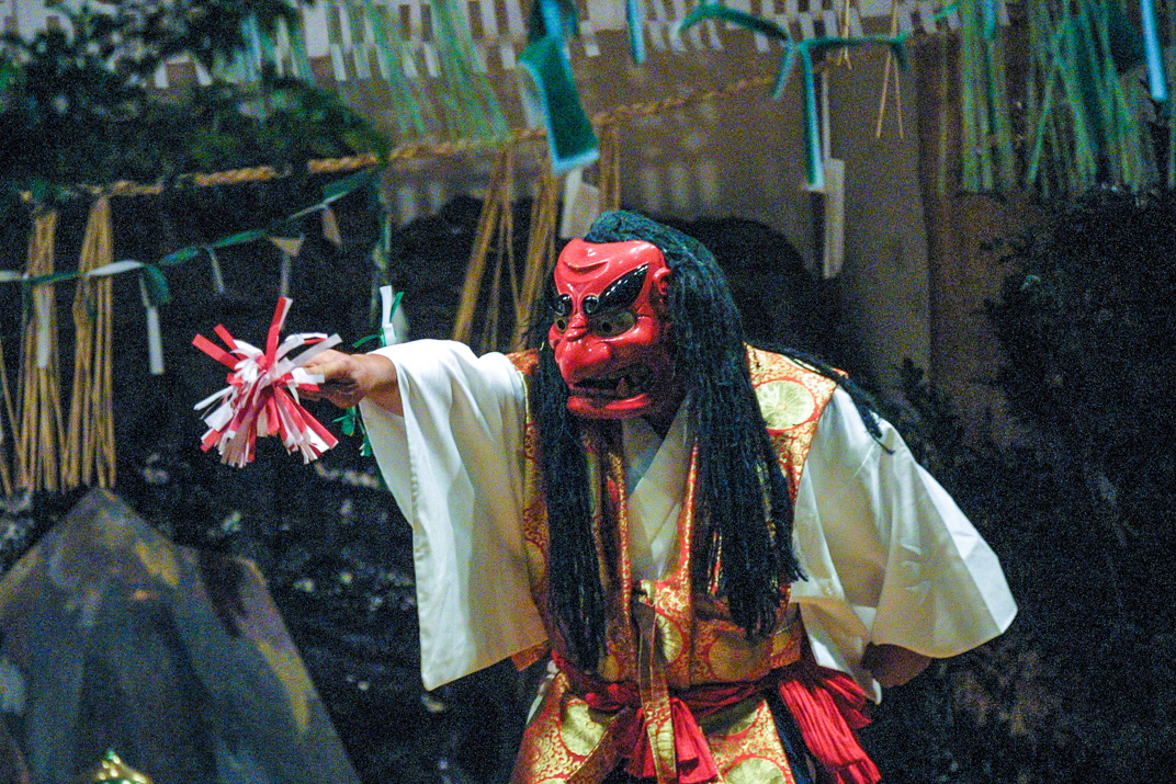 高千穂夜神楽-16