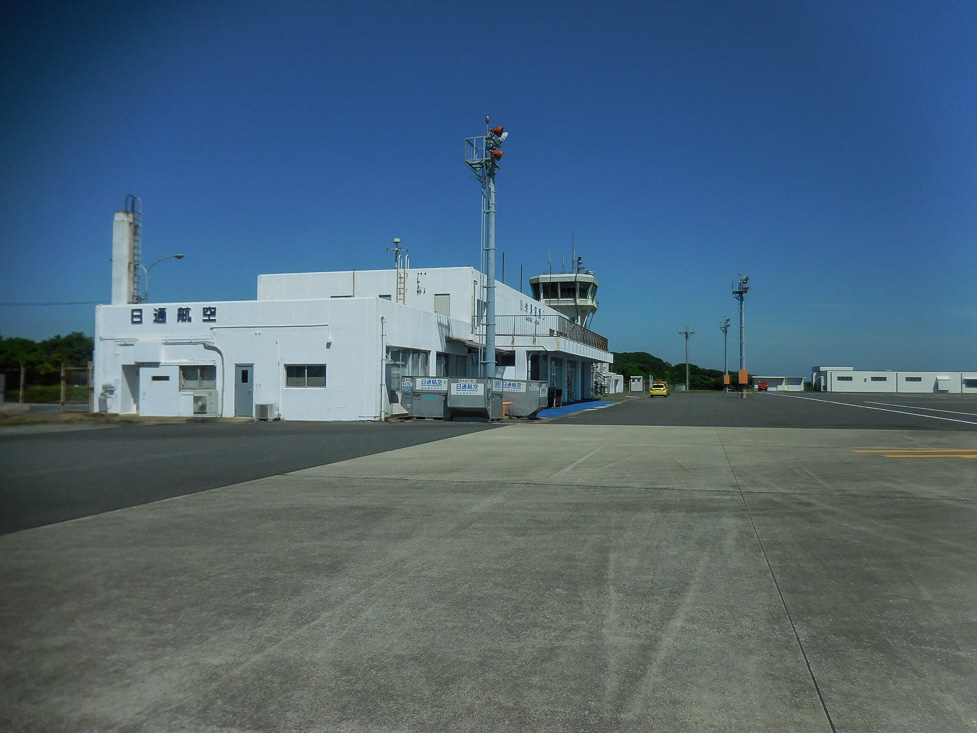 対馬空港-1